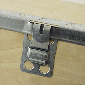 ExPak - 锁扣装置